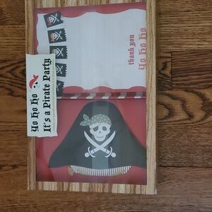 NEW Pirate Party Hat Invitations and Thank you Notes Set